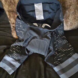 Padded cycling shorts